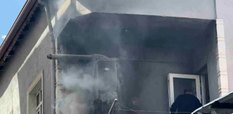 Kocaeli'de Balkondaki Kombi Yangını Korkuttu