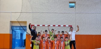 Turhal Mimar Sinan Ortaokulu Küçük Erkekler Türkiye Hentbol Şampiyonası'nda birinci oldu