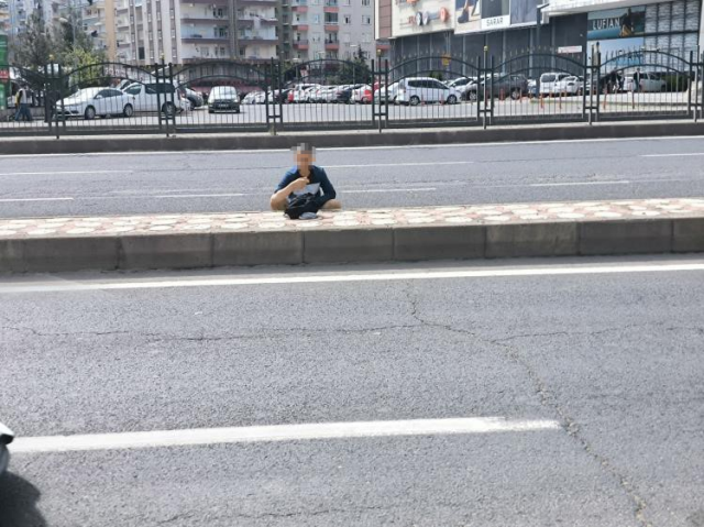 Diyarbakır'da Tuvalet İhtiyacını Gideren Şahsın İlginci Anları Kaydedildi