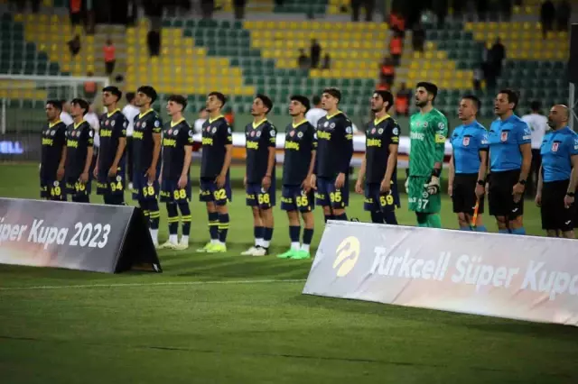 Fenerbahçe'den Süper Kupa maçı sonrası açıklama: Dik durmaya devam edeceğiz