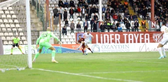 Bandırmaspor ve Manisa FK Berabere Kaldı