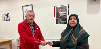 Erzincan'da Emekli Bayram İkramiyesi Türk Kızılaya Bağışlandı