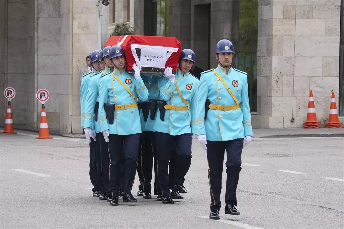 Salih Alcan için Meclis'te cenaze töreni düzenlendi