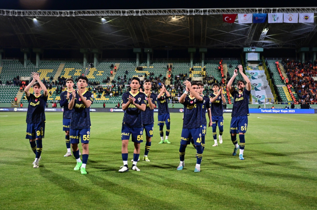 Süper Kupa finalinde sahadan çekildiler! İşte Fenerbahçe'nin alması muhtemel cezalar