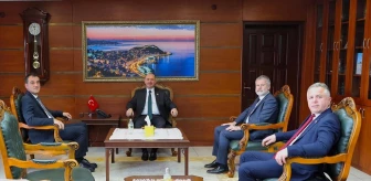Giresun Belediye Başkanı Fuat Köse, Vali Mehmet Fatih Serdengeçti'yi ziyaret etti