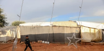 İdlib'deki Siviller, Zorlu Koşullarda Bayrama Hazırlanıyor