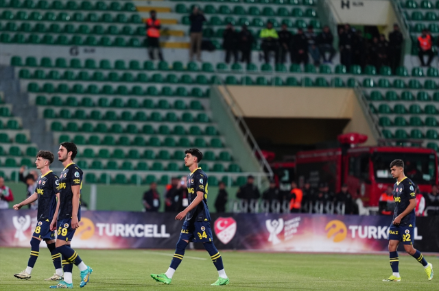 Süper Kupa maçında sahadan çekilen Fenerbahçe, PFDK'ya sevk edildi