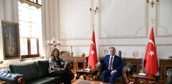 Tekirdağ Büyükşehir Belediye Başkanı ve TOKİ Başkan Yardımcısı Vali Soytürk'ü ziyaret etti
