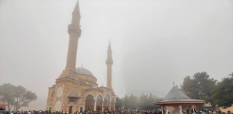 Azerbaycan'da bayram namazı kılındı