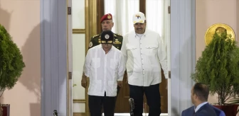 Kolombiya Cumhurbaşkanı Petro, Maduro ile 5. kez görüştü