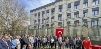 Moskova'da Türk Toplumu ve Büyükelçilik Mensupları Bayramı Kutladı