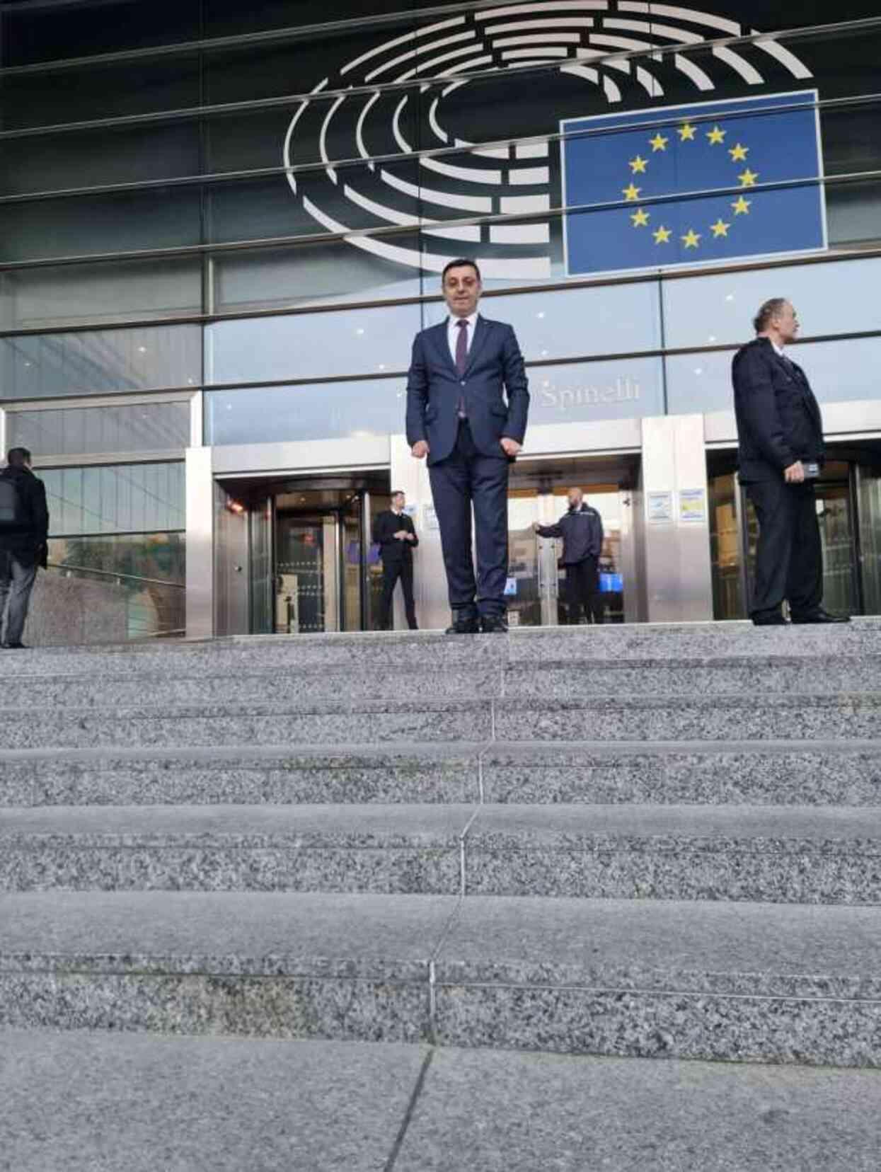 AK Parti İstanbul Milletvekili Bayram'dan, Avrupa Parlamentosu'nda barış ve engelsiz yaşam mesajı AK Parti İstanbul Milletvekili Bayram'dan, Avrupa Parlamentosu'nda barış ve engelsiz yaşam mesajı