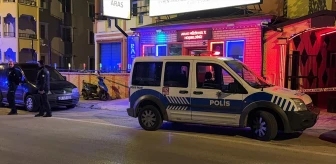 Isparta'da gece kulübünde çıkan silahlı kavgada bir kişi öldürüldü
