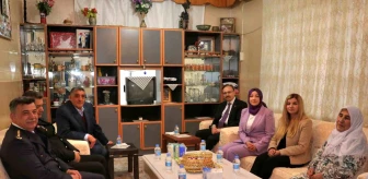 Siirt Valisi ve eşi, şehit Jandarma Er Süleyman Sungur'un ailesini ziyaret etti