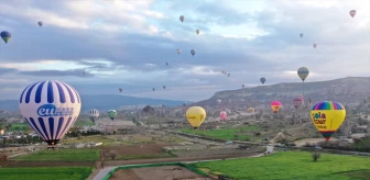 Ramazan Bayramı Tatilinde Kapadokya'da Sıcak Hava Balon Turu