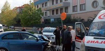 Beypazarı'nda Zincirleme Trafik Kazası: 2 Yaralı