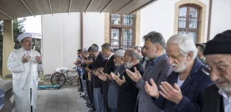 Sakarya ve Kocaeli'de Hamas lideri için gıyabi cenaze namazı kılındı