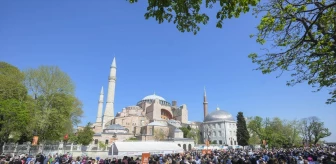 İstanbul'da Ramazan Bayramı'nda turistik bölgelerde yoğunluk