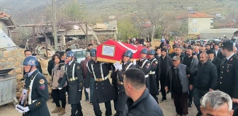 Ankara'da Kalp Krizi Geçiren Uzman Jandarma Çavuş Malatya'da Son Yolculuğuna Uğurlandı