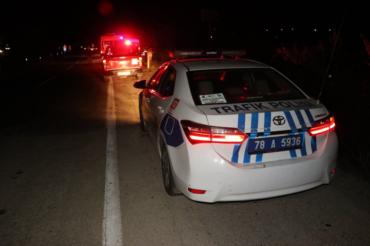 Safranbolu'da araç şarampole devrildi, sürücü hayatını kaybetti