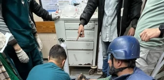İsrail, TRT Arabi ekibinin aracını bombaladı: Kameraman ayağını kaybetti