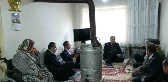 Hakkari Valisi Ali Çelik, Şehit Ailelerini Ziyaret Ederek Bayramlarını Kutladı