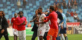 Adana Demirspor - Kayserispor maçında tribünlerde gerginlik yaşandı