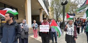 Berlin'deki Filistin Kongresi ve Gassan Ebu Sitte'nin Almanya'ya girişi protesto edildi