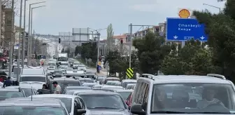 Ramazan Bayramı tatilcileri dönüş yolunda Konya-Ankara kara yolunda yoğunluk yaşanıyor