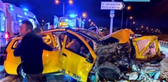 İzmir'de Ticari Taksi Kazası: 1 Ölü, 5 Yaralı