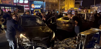 Erzurum'da Trafoya Çarpan Otomobildeki 2 Kişi Yaralandı