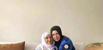 Hakkari Emniyet Müdürlüğü, 100 yaşındaki Zeynep Mavigöz'ü ziyaret etti