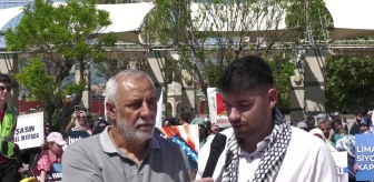 İzmir'de İsrail'in Gazze'deki işgal ve katliamları protesto edildi