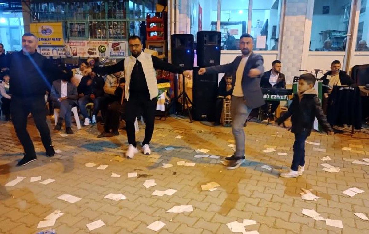 Kızılçukur Köyü'nde Birlik ve Dayanışma Gecesi Düzenlendi