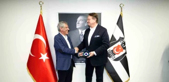 Beşiktaş Başkanı Hasan Arat, Fernando Santos ile Vedalaştı
