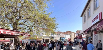 Bozcaada, Ramazan Bayramı tatilinde turist akınına uğradı