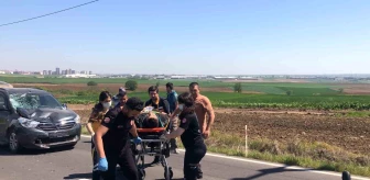 Tekirdağ Çorlu'da Hafif Ticari Araç ile Motosiklet Çarpıştı: 2 Yaralı