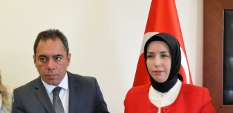 MHP'den Kars Belediye Başkanlığına seçilen Ötüken Senger mazbatasını aldı