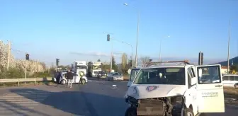 Akşehir'de trafik kazası: 11 kişi yaralandı