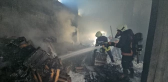 Mersin'de müstakil evin altındaki depoda çıkan yangın söndürüldü