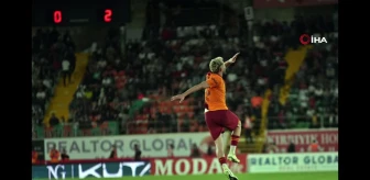 Galatasaray, Alanyaspor'u 4-0 mağlup etti