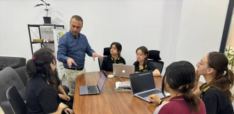Yalova'da Öğrencilere Gazetecilik Eğitimi Veriliyor