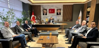 AK Mardin İl Başkanı Vahap Alma, ilçe belediye başkanlarıyla görüştü