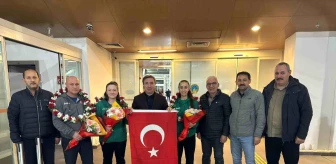 Erzincanlı Sporcular Avrupa Büyükler Badminton Şampiyonası'nda Bronz Madalya Kazandı