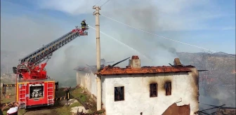 Burdur'da Sobadan Çıkan Yangın Evde Hasara Yol Açtı