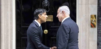 İngiltere Başbakanı İsrail'e İtidal Çağrısında Bulundu