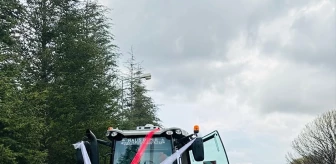 Kahramanmaraş'ta çiftçi çift traktörle dünyaevine girdi