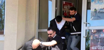 İstanbul'dan gelen şahıslar, oto galeri sahibini kurşunladı