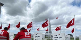 Türk Kızılayı Ağrı Şubesi Şehitler Haftası'nda şehitlik ziyareti gerçekleştirdi