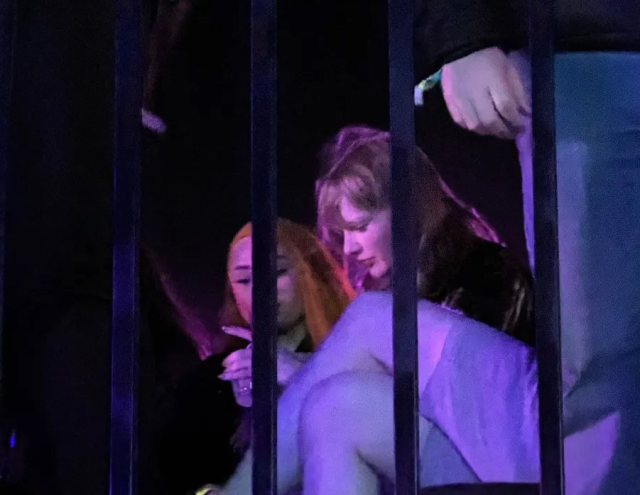 Paris Hilton Coachella Müzik Festivali'nde Taylor Swift'in Geleceği Yüzünden Beklenmedik Bir Durumla Karşılaştı